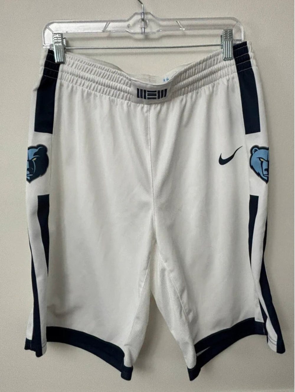 Memphis Grizzlies Nike Team-Issued Authentic Game Shorts Size 46 +2 NBA